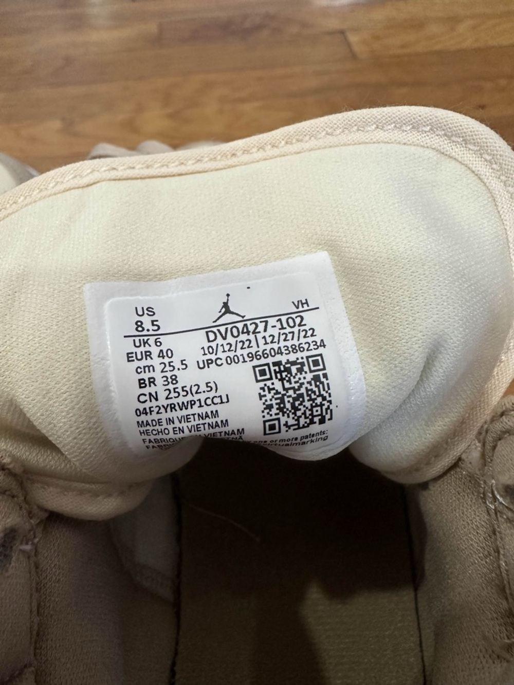 *New* Jordan 1 Mid Women Brown (DV0427-102) Size 8.5W *Damaged Original Box* - Picture 10 of 11